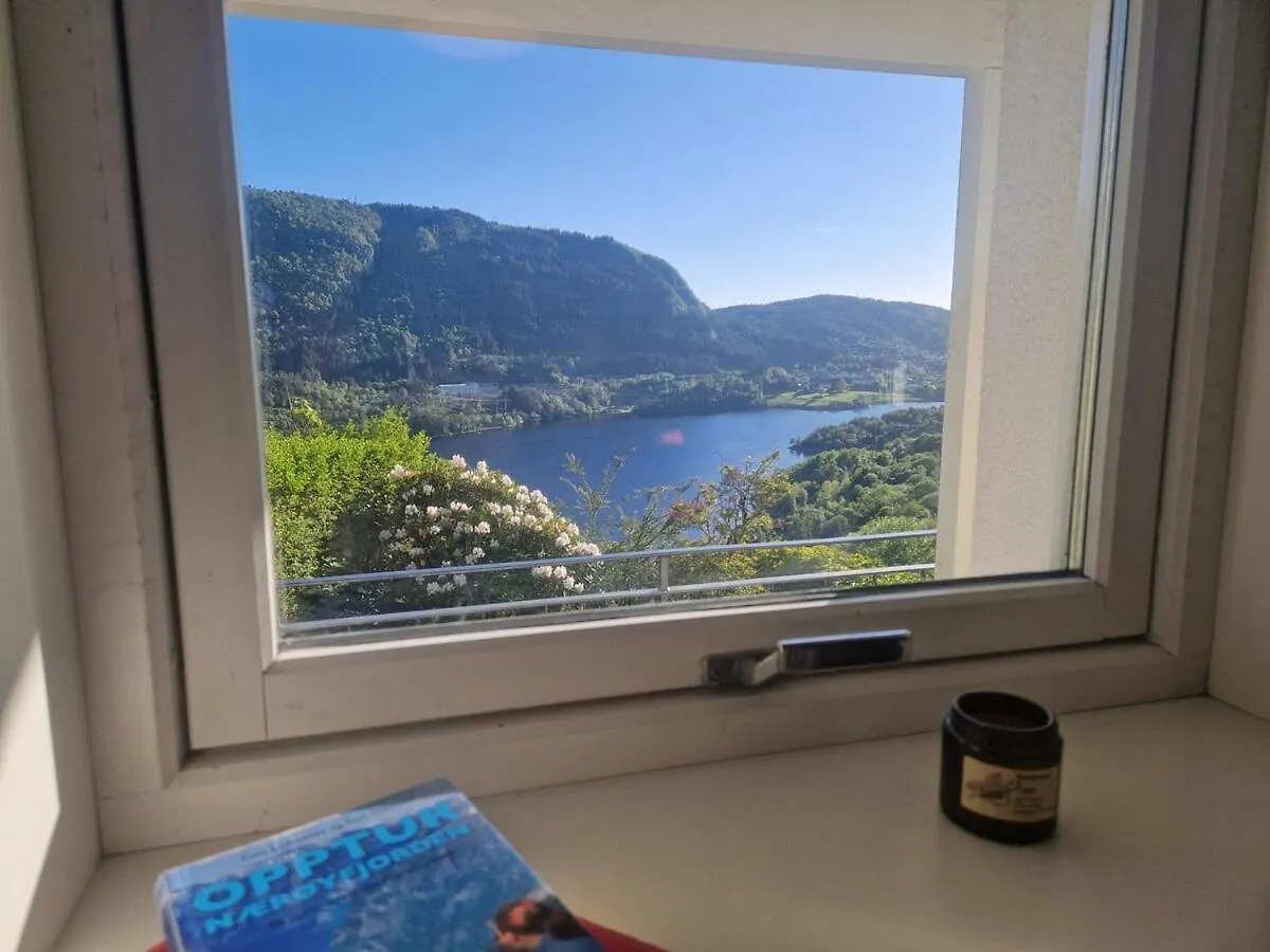 Cozy Flat With Lake View And 15 Min From Bergen Apartamento
